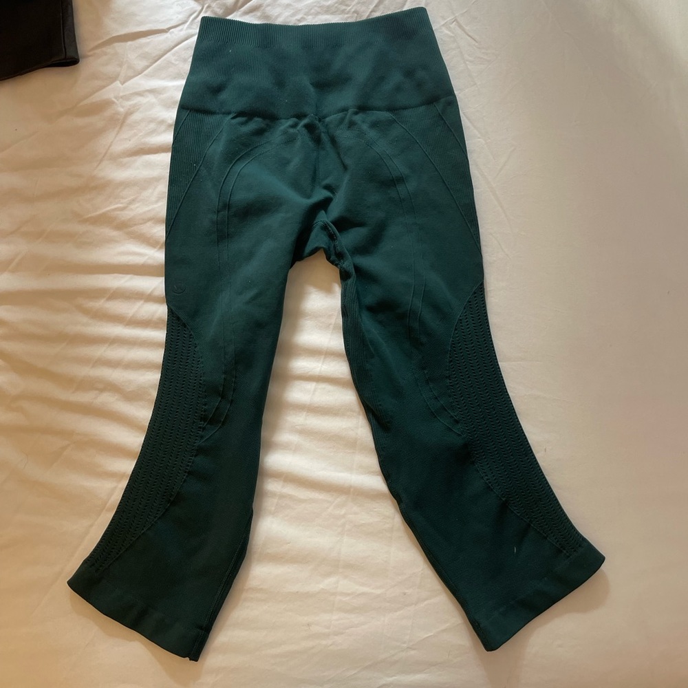 Lululemon leggings Teal cropped